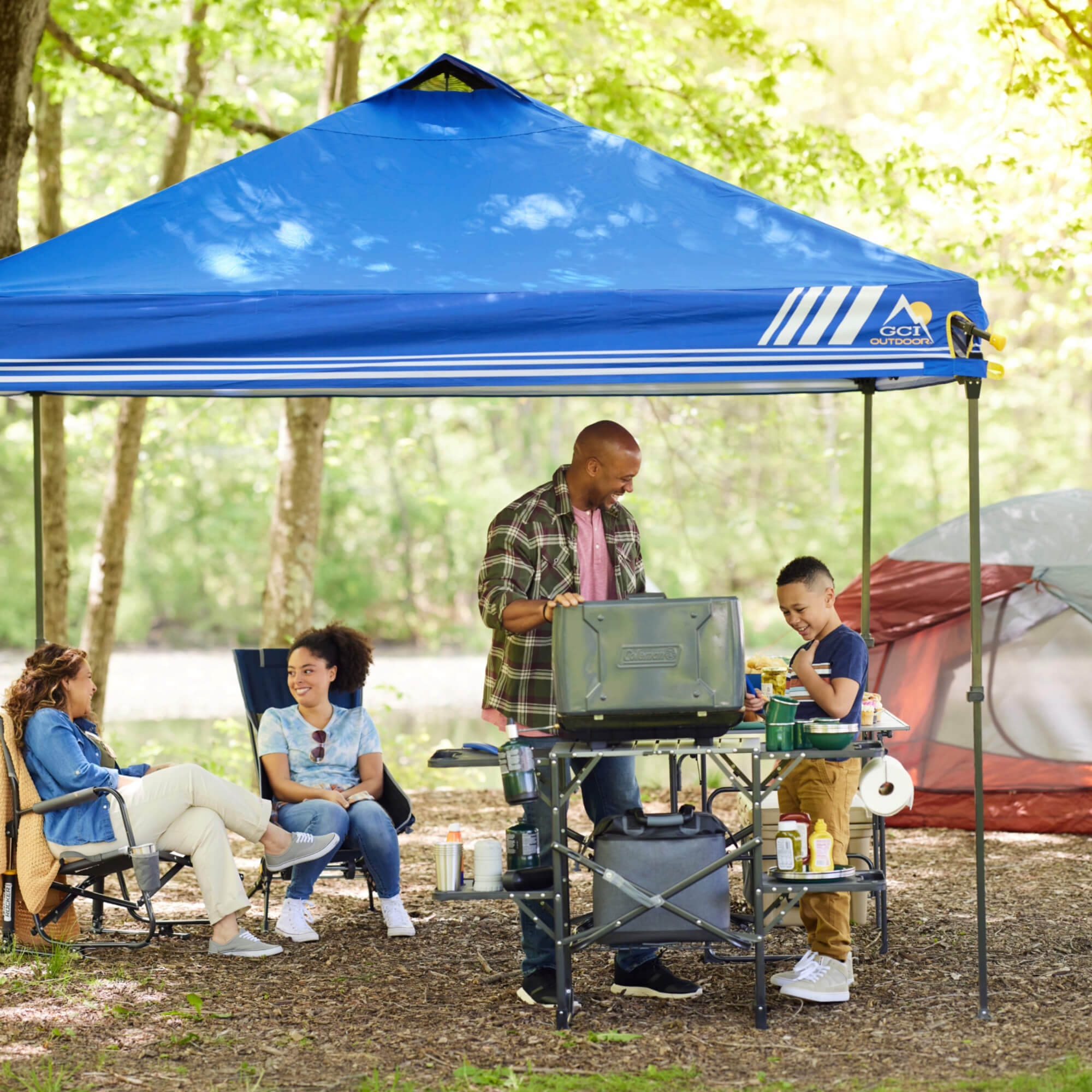 Heat-Resistant Tool Slim-Fold Cook Station - Choice 575 - Portable Compact BBQ Grilling Tool Set Detail