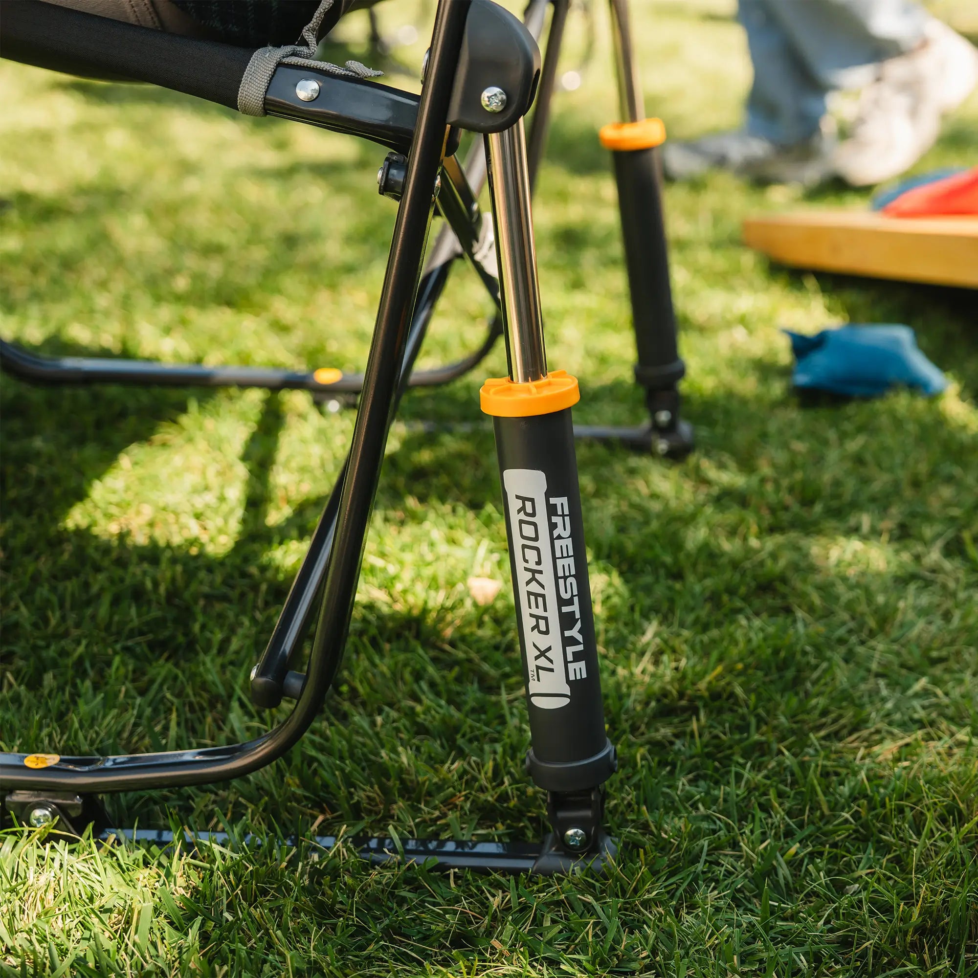 Heavy-Duty Freestyle Freestyle Rocker XL - Choice 552 - RoadTrip Rocker Smooth Motion Camp Chair Detail